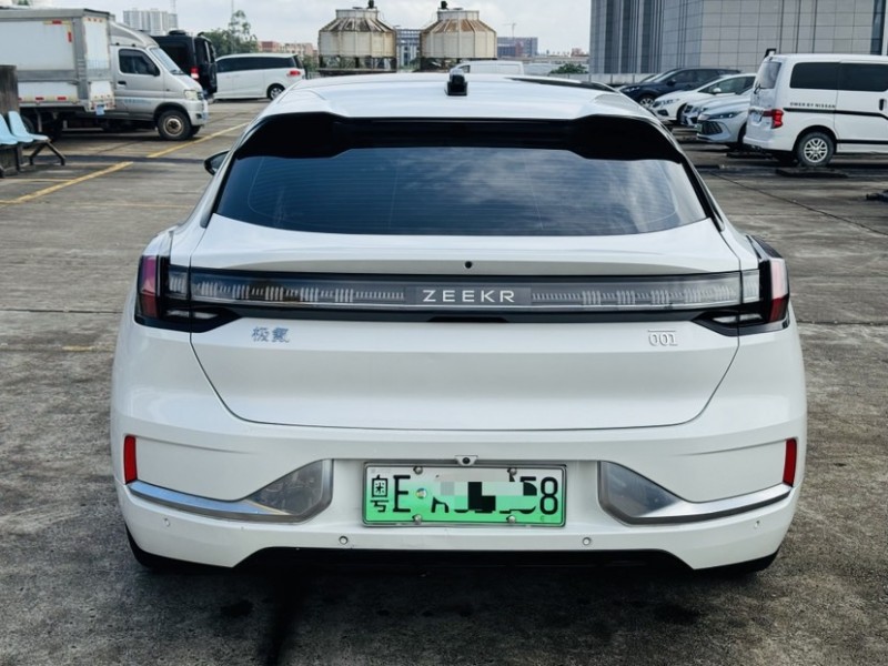 韶关22年极氪汽车0018