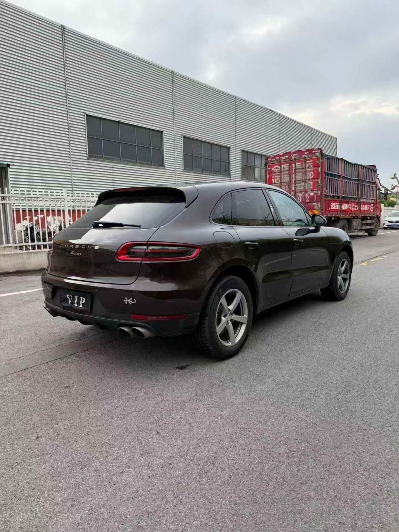 無錫17年保時捷Macan7