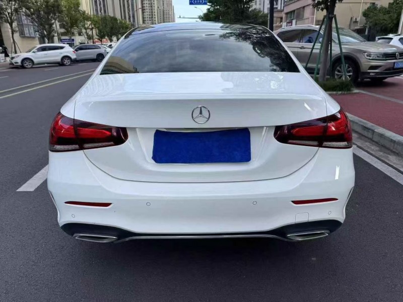 嘉兴20年奔驰A8