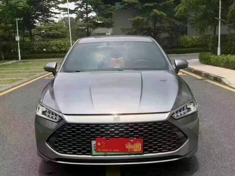 广州23年比亚迪秦1