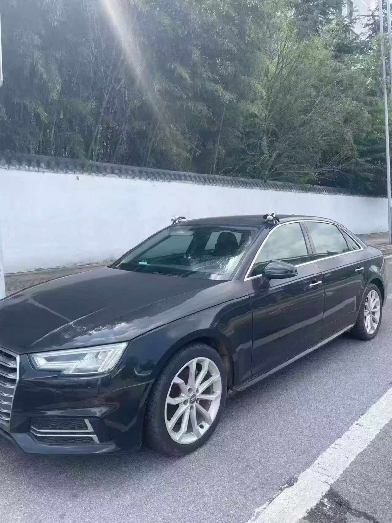 铜仁17年奥迪A4L2