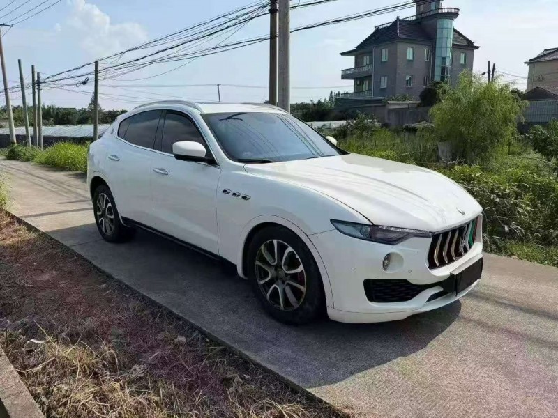 嘉兴18年玛莎拉蒂Levante2