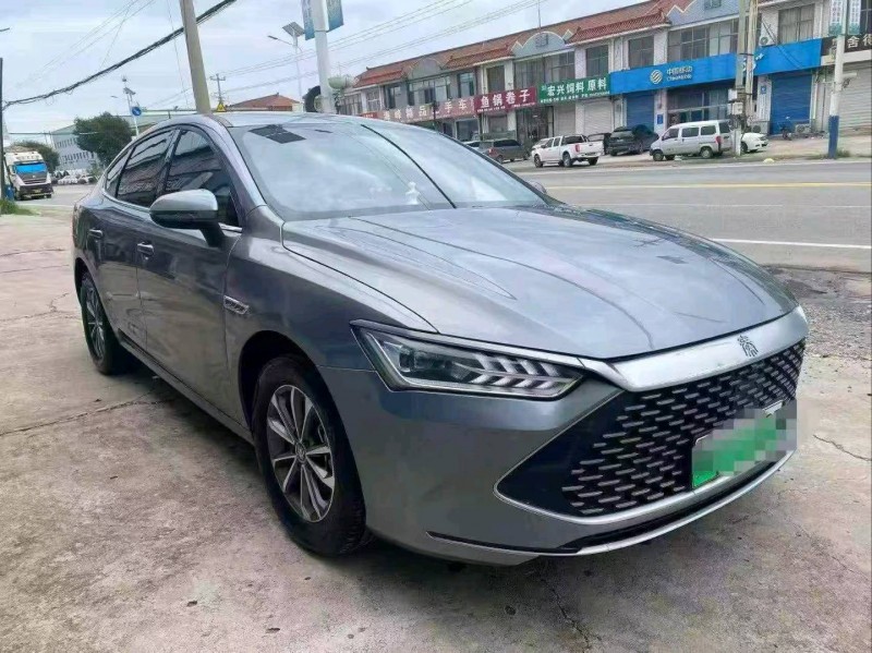 保定24年比亚迪秦2