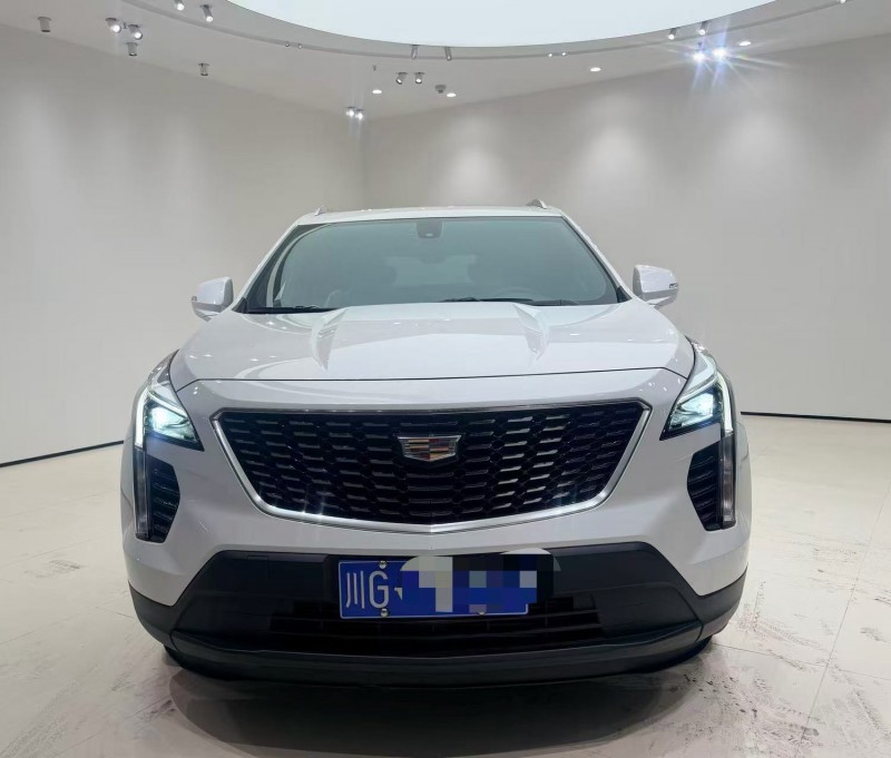 成都22年凯迪拉克XT41