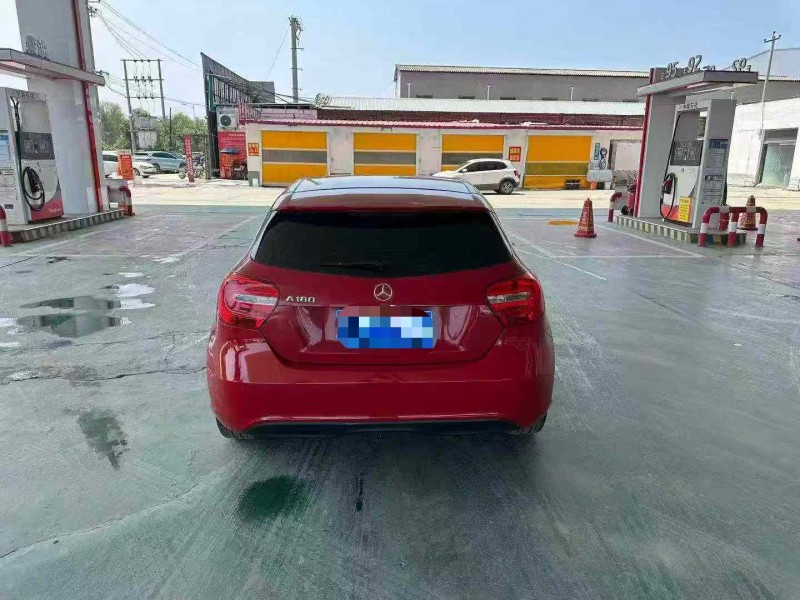 保定14年奔驰A8