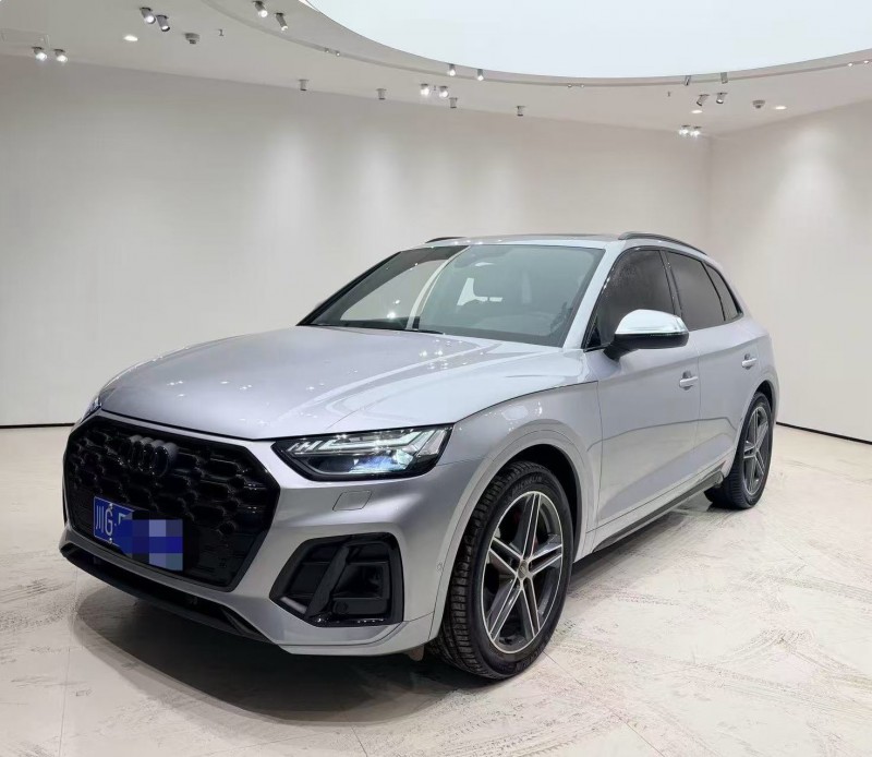 成都24年奥迪SQ52