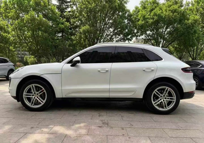 邢台17年保时捷Macan2