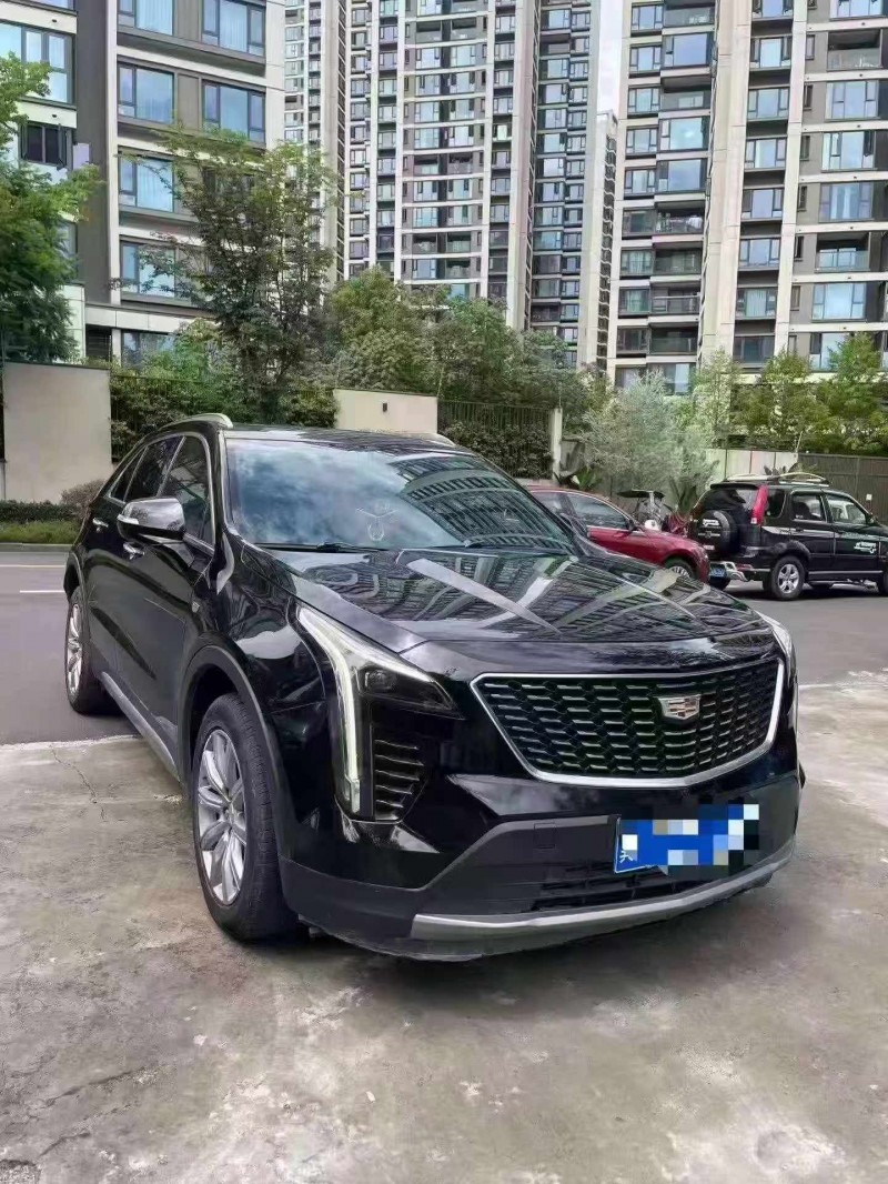 德阳20年凯迪拉克XT43
