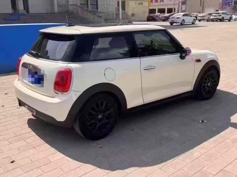 保定16年MINICooper7