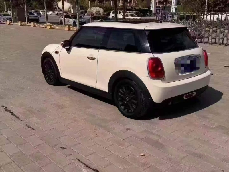 保定16年MINICooper8