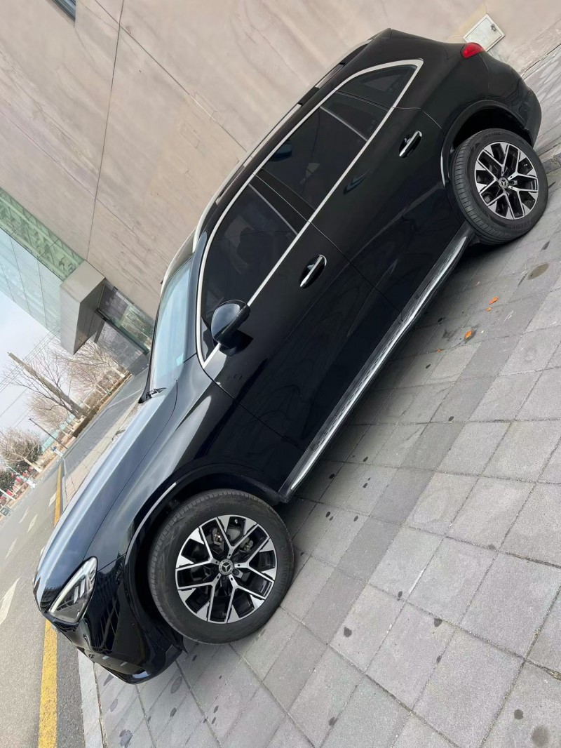 营口23年奔驰GLC3