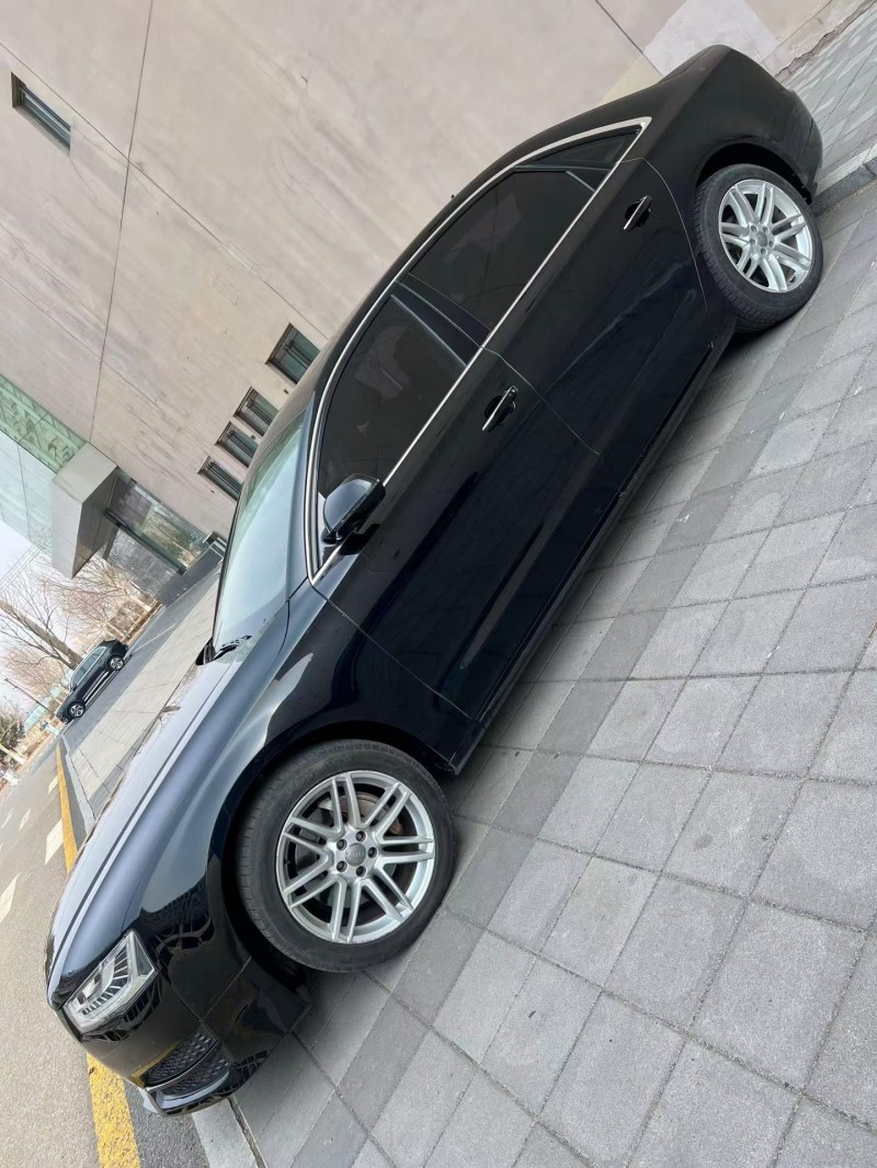 营口17年奥迪A8L3