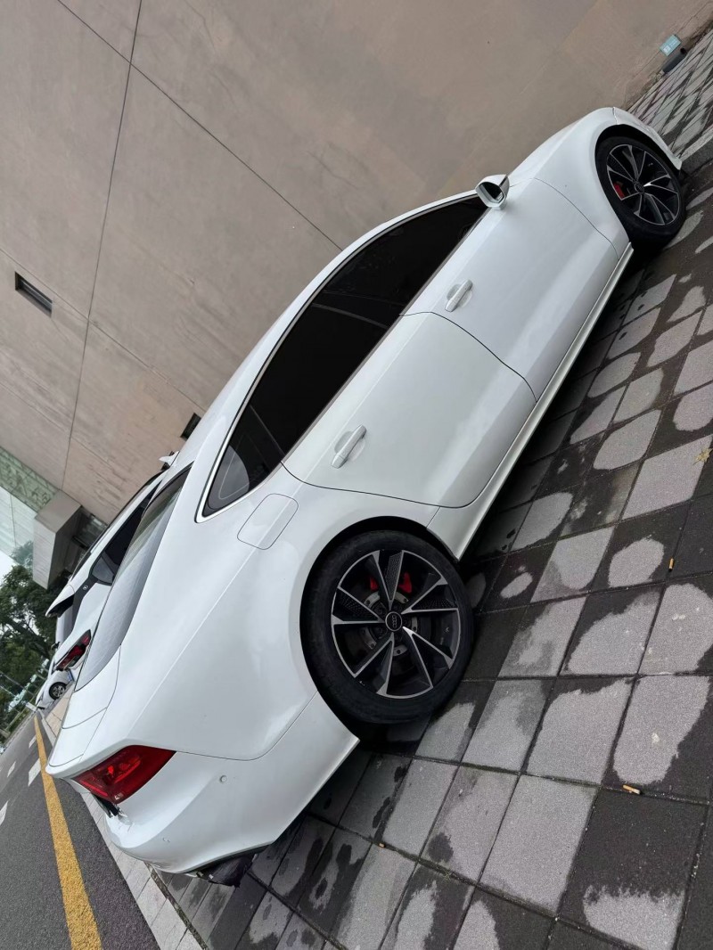 营口14年奥迪A7L9