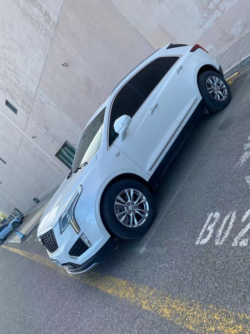 营口22年凯迪拉克XT52