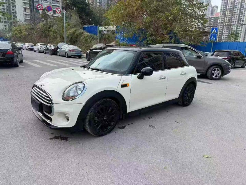 南宁16年MINICooper3