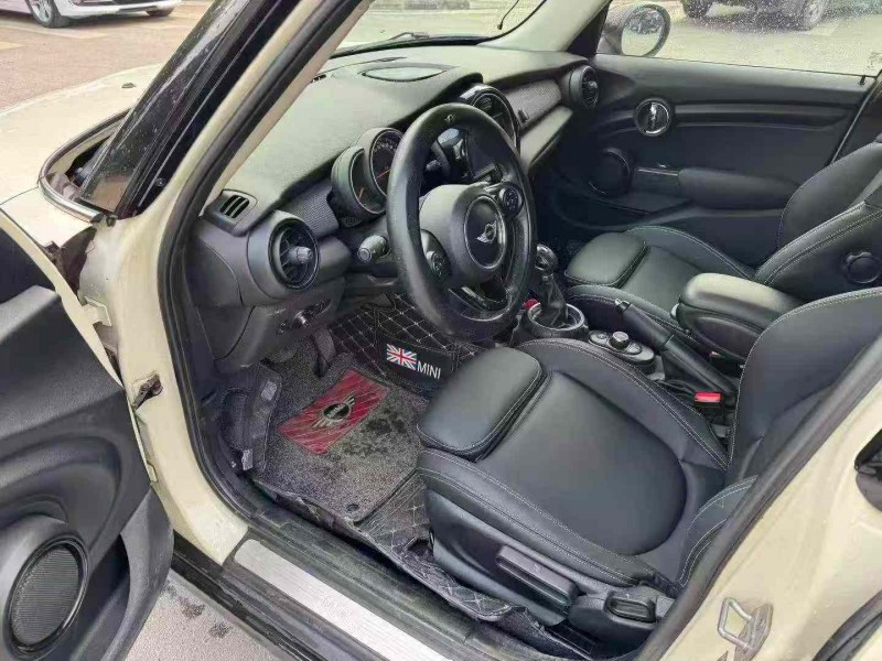 南宁16年MINICooper4