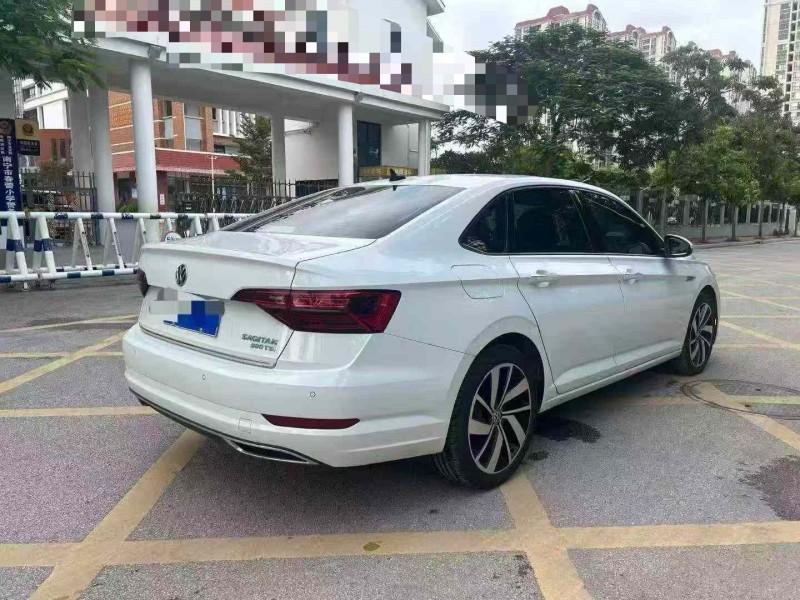 南宁21年大众速腾7