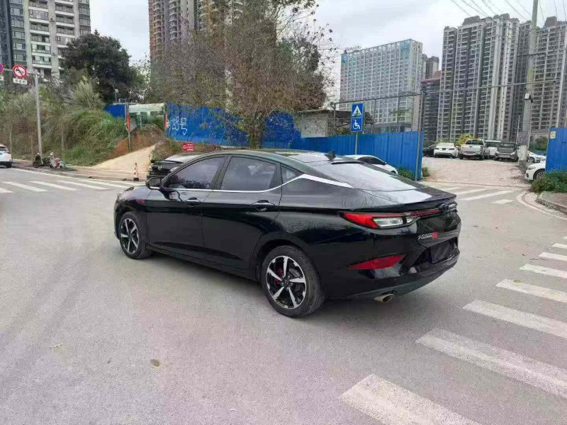 南宁22年大众思皓8