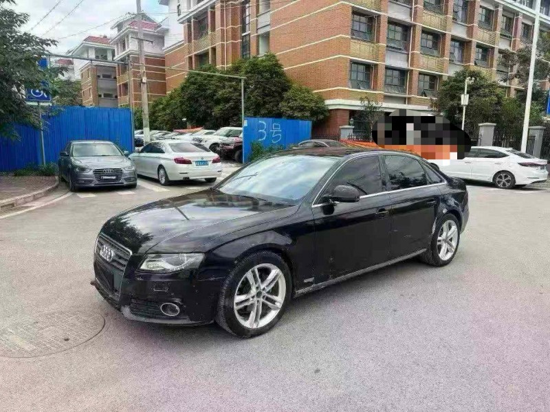 南宁12年奥迪A4L3