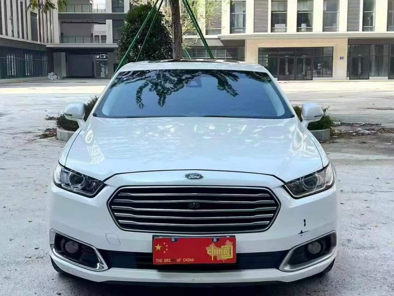 广州16年福特金牛座2