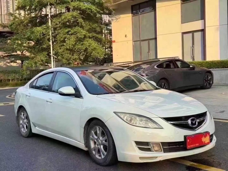 广州14年马自达睿翼8