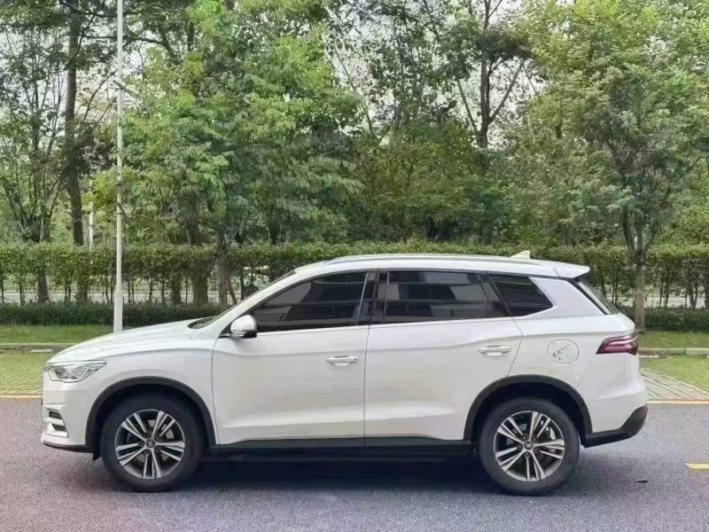 广州20年比亚迪宋4