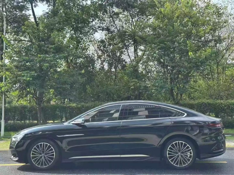 广州23年比亚迪汉6