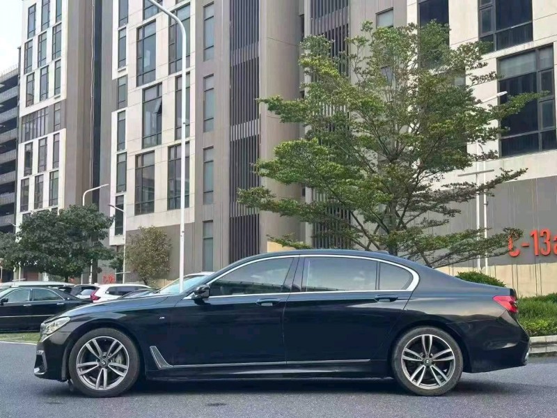 廣州18年寶馬7系4