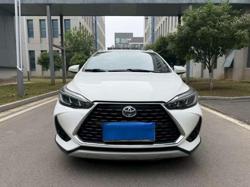 徐州20年丰田YARiS L 致炫1