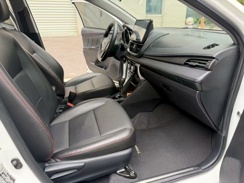 徐州20年丰田YARiS L 致炫6