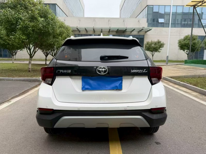徐州20年丰田YARiS L 致炫9