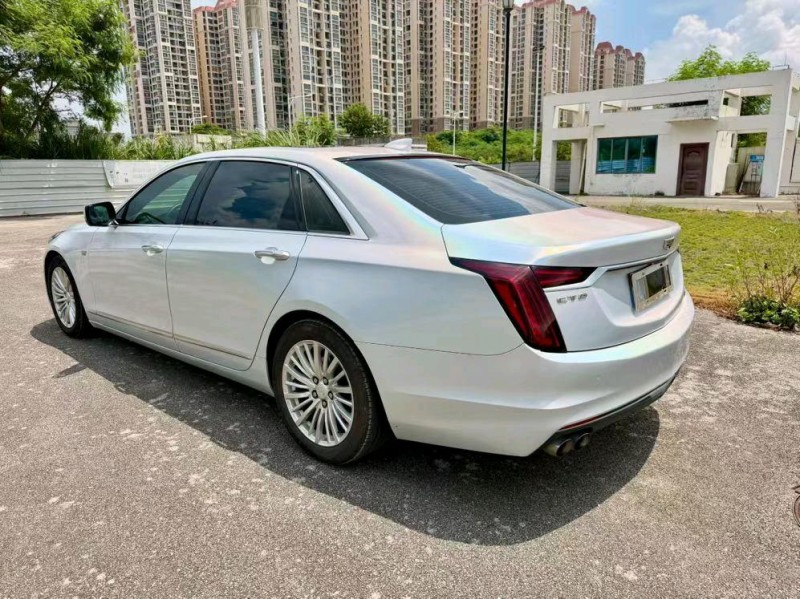 南宁20年凯迪拉克CT67