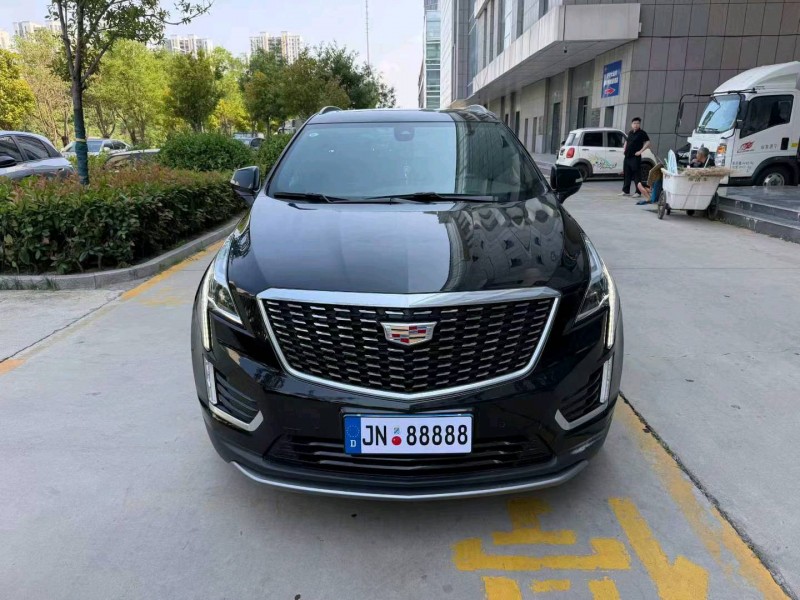濟寧24年凱迪拉克XT51