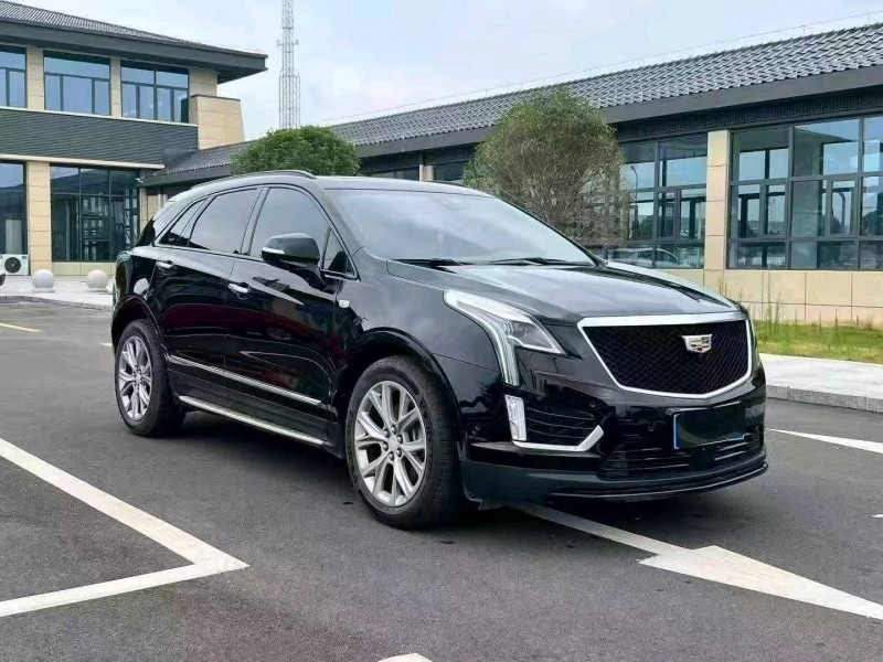 襄陽20年凱迪拉克XT52