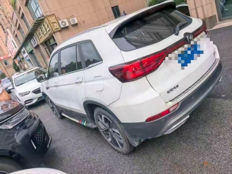 岳阳24年长安汽车CS756