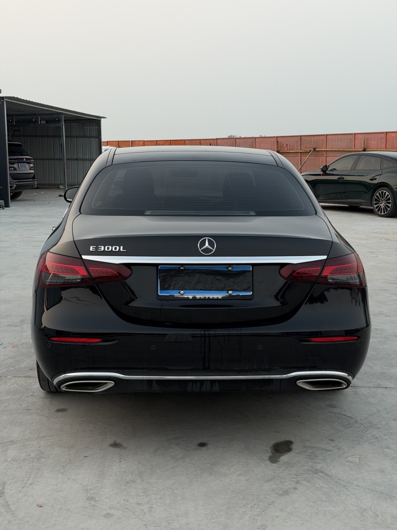 新乡23年奔驰E7