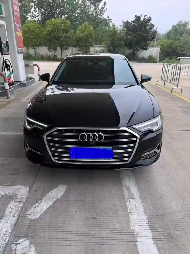 青島24年奧迪A6L1