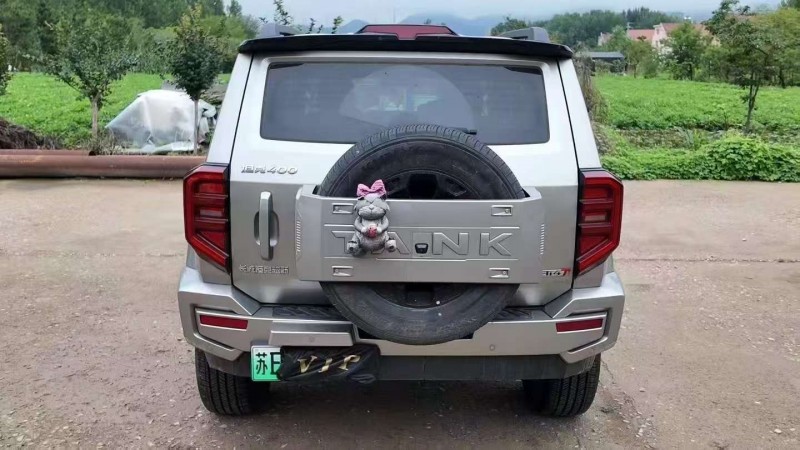 青島24年長城汽車坦克9