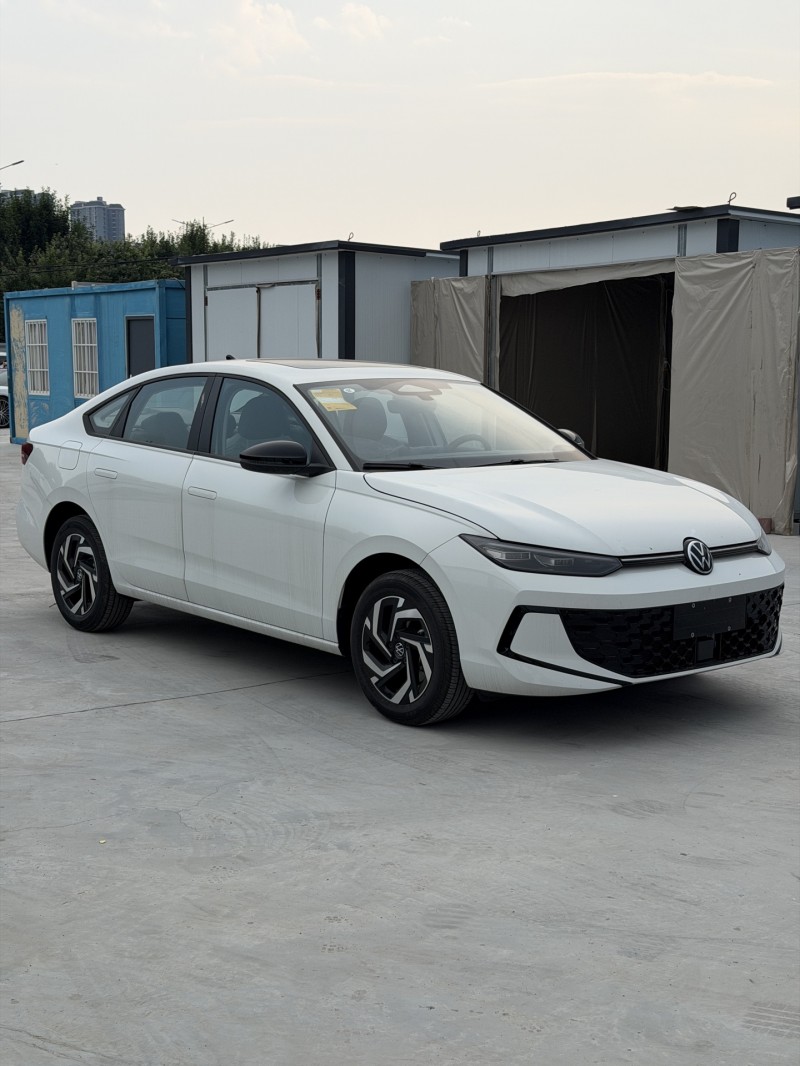 新乡26年大众朗逸2