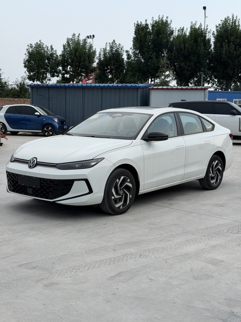 新乡26年大众朗逸3