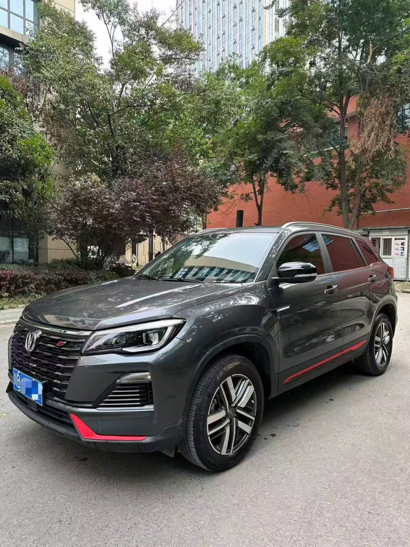成都23年长安汽车CS753