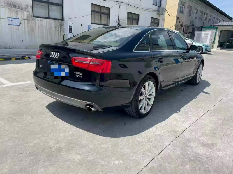 新乡15年奥迪A6L7