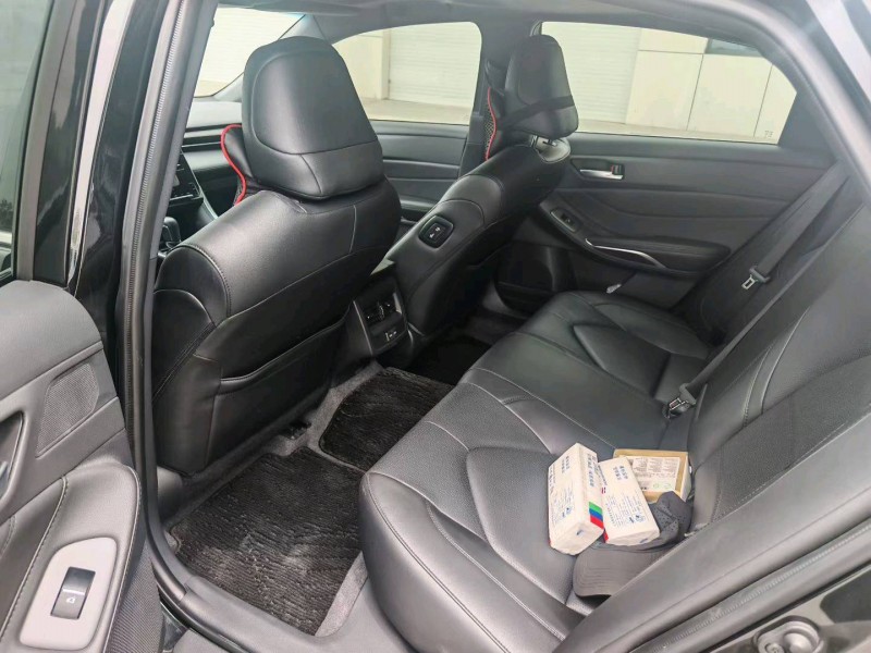 徐州24年丰田YARiS L 致炫5