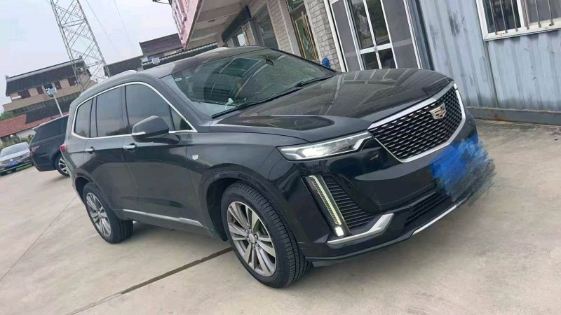 常州20年凯迪拉克XT62