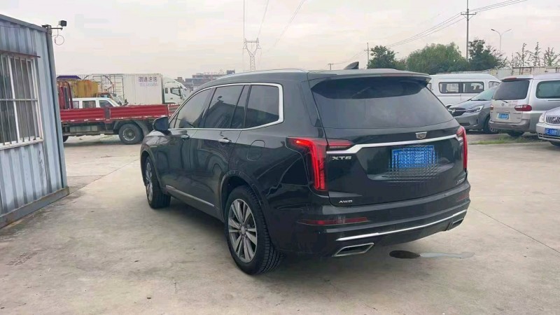 常州20年凯迪拉克XT63