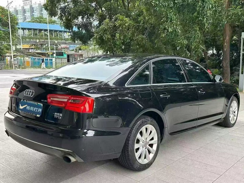 深圳13年奧迪A6L7