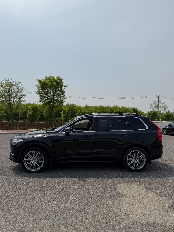 保定17年沃尔沃XC906