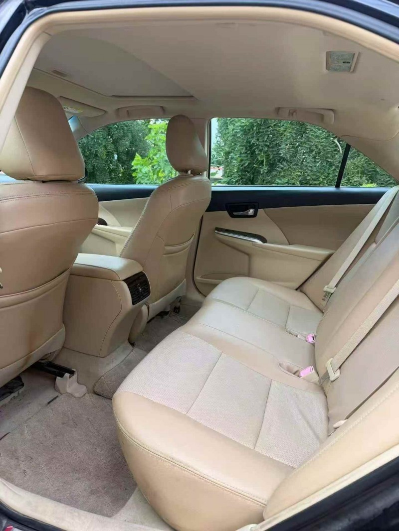 枣庄18年丰田凯美瑞5