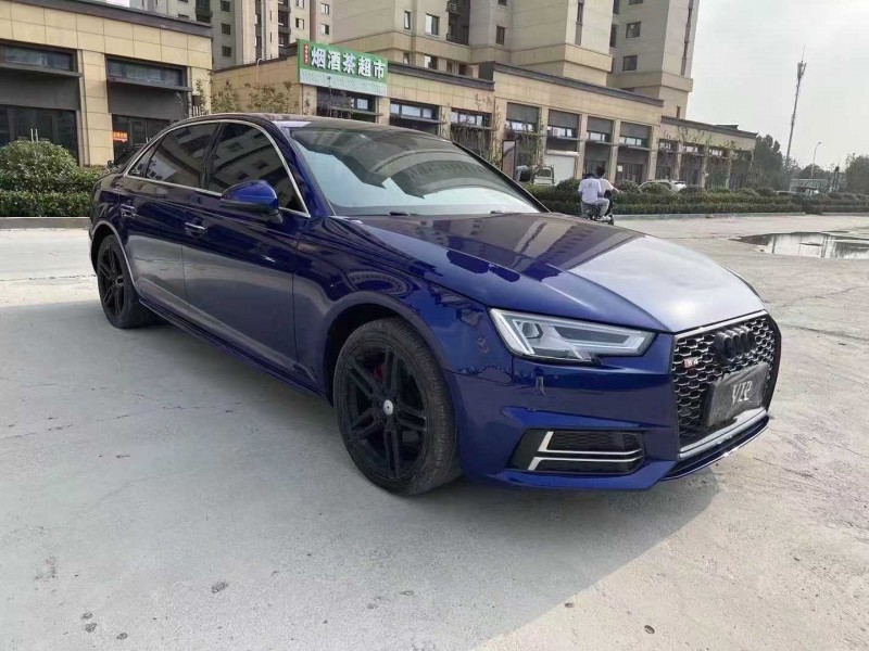 濟寧19年奧迪A4L3