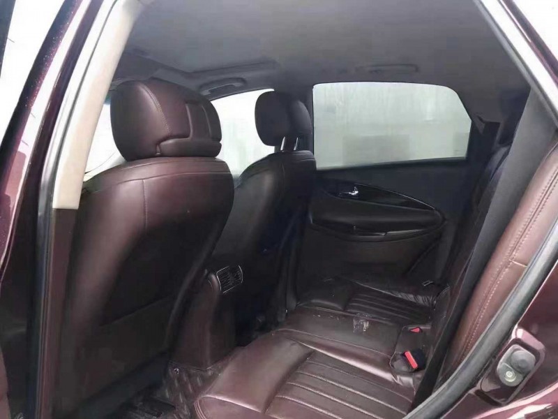 济宁14年英菲尼迪QX506